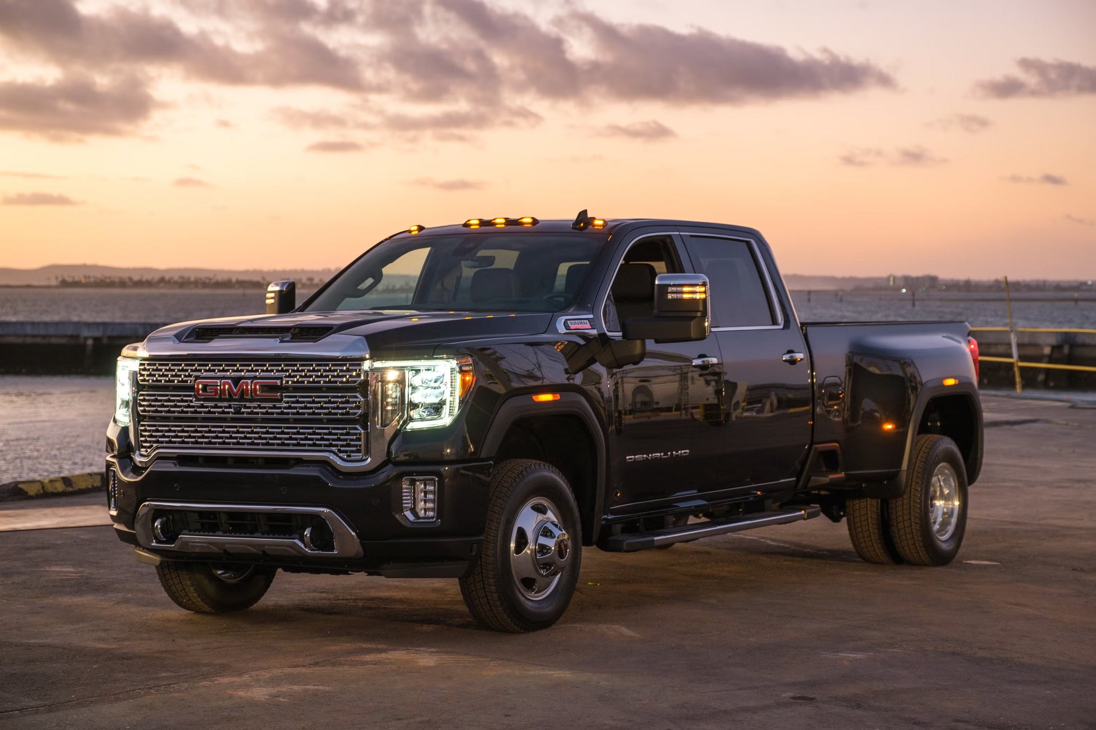 GMC Sierra 2500HD / 3500HD