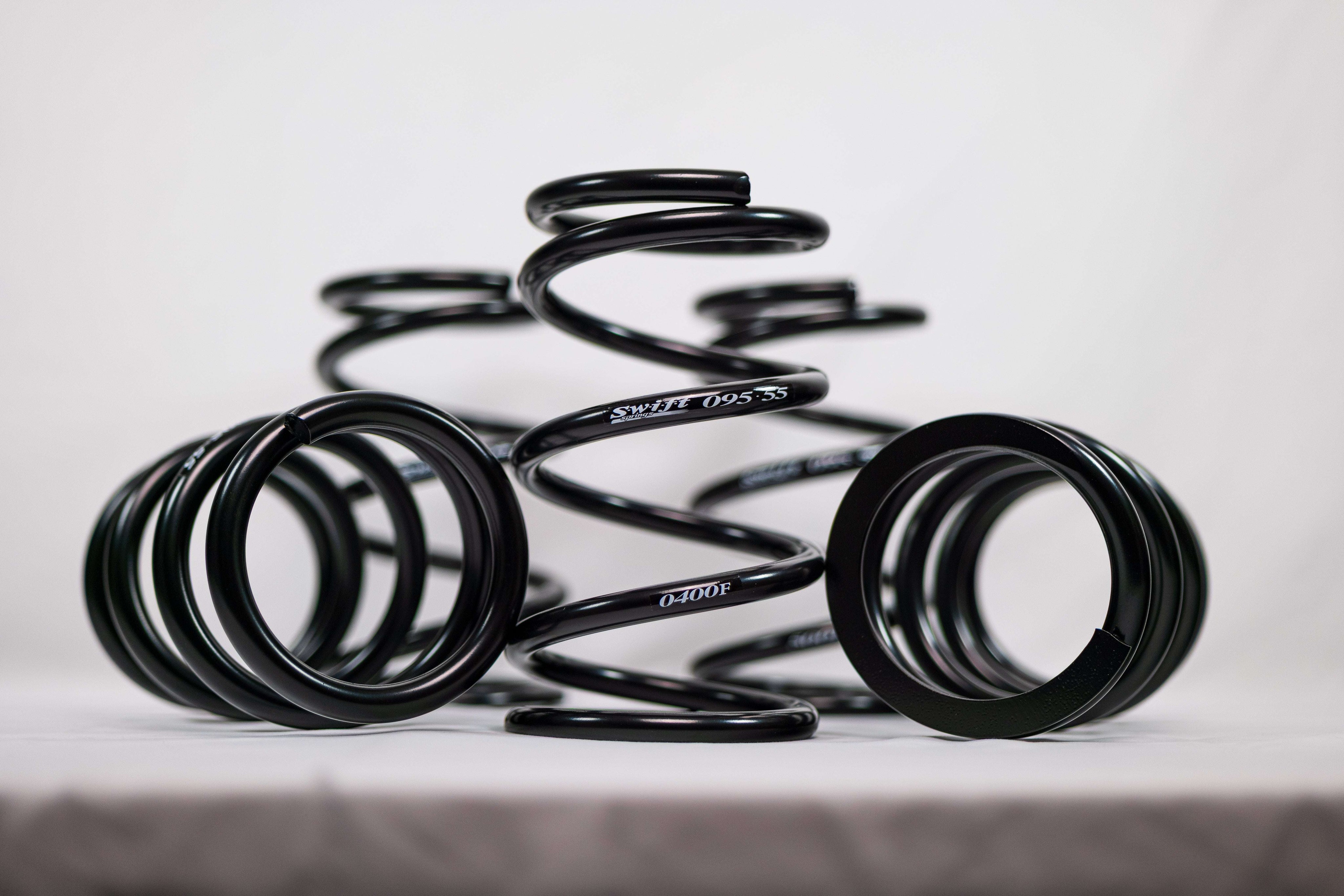 Standard Conventional High Travel Front Spring - 9.5" Length | 5.5" OD | 400lbs/inch
