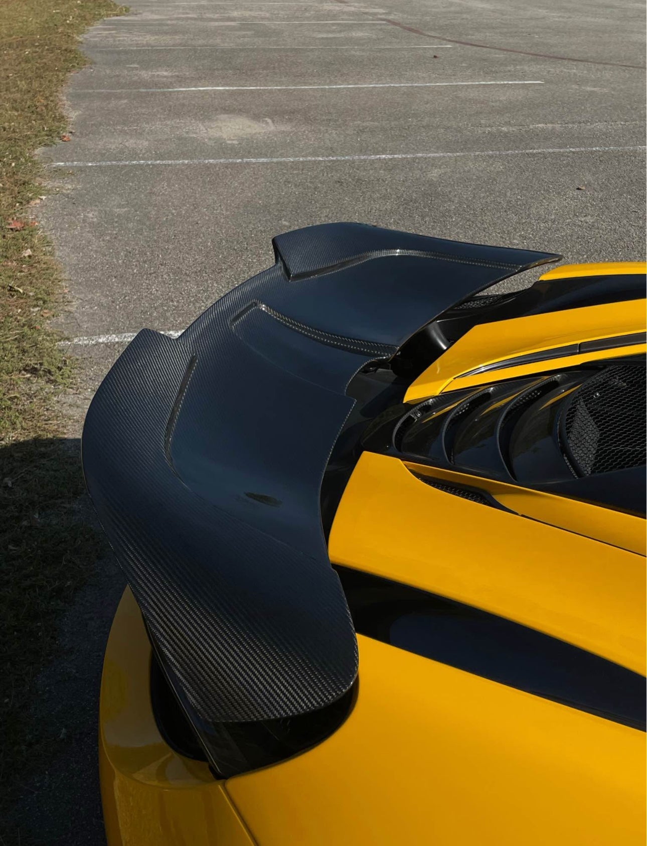MD Style Carbon Fiber Rear Spoiler Wing -  Mclaren 720/720s.