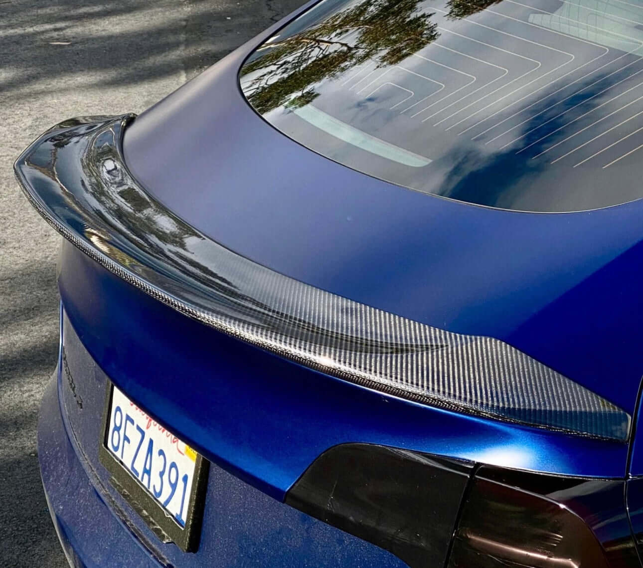 V Style Carbon Fiber Spoiler - Tesla Model 3 2017-2023.