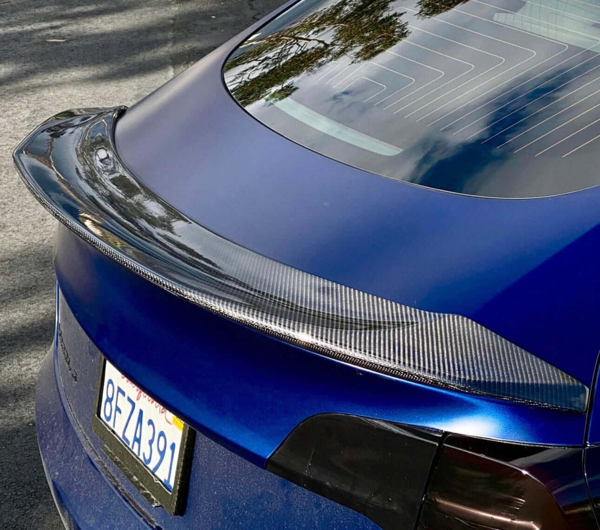 V Style Carbon Fiber Spoiler - Tesla Model 3 2017-2023.