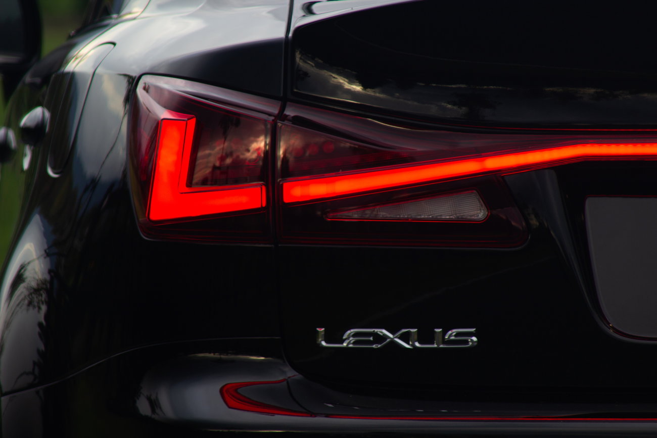 LED Tail lights w/ Trunk Bar Light - Lexus IS250 IS350.