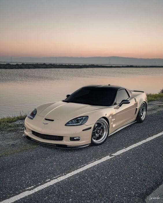 Carbon Fiber Front Lip - Corvette C6.