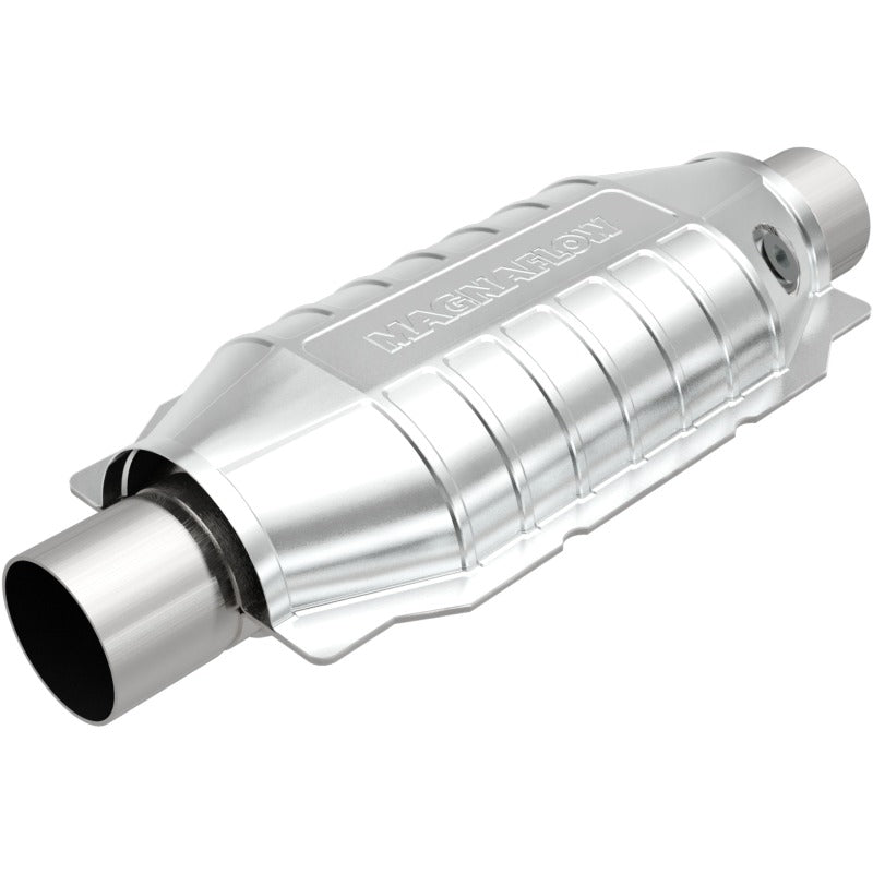 MagnaFlow Universal Catalytic Converter 2.00 inch with single O2 OEM