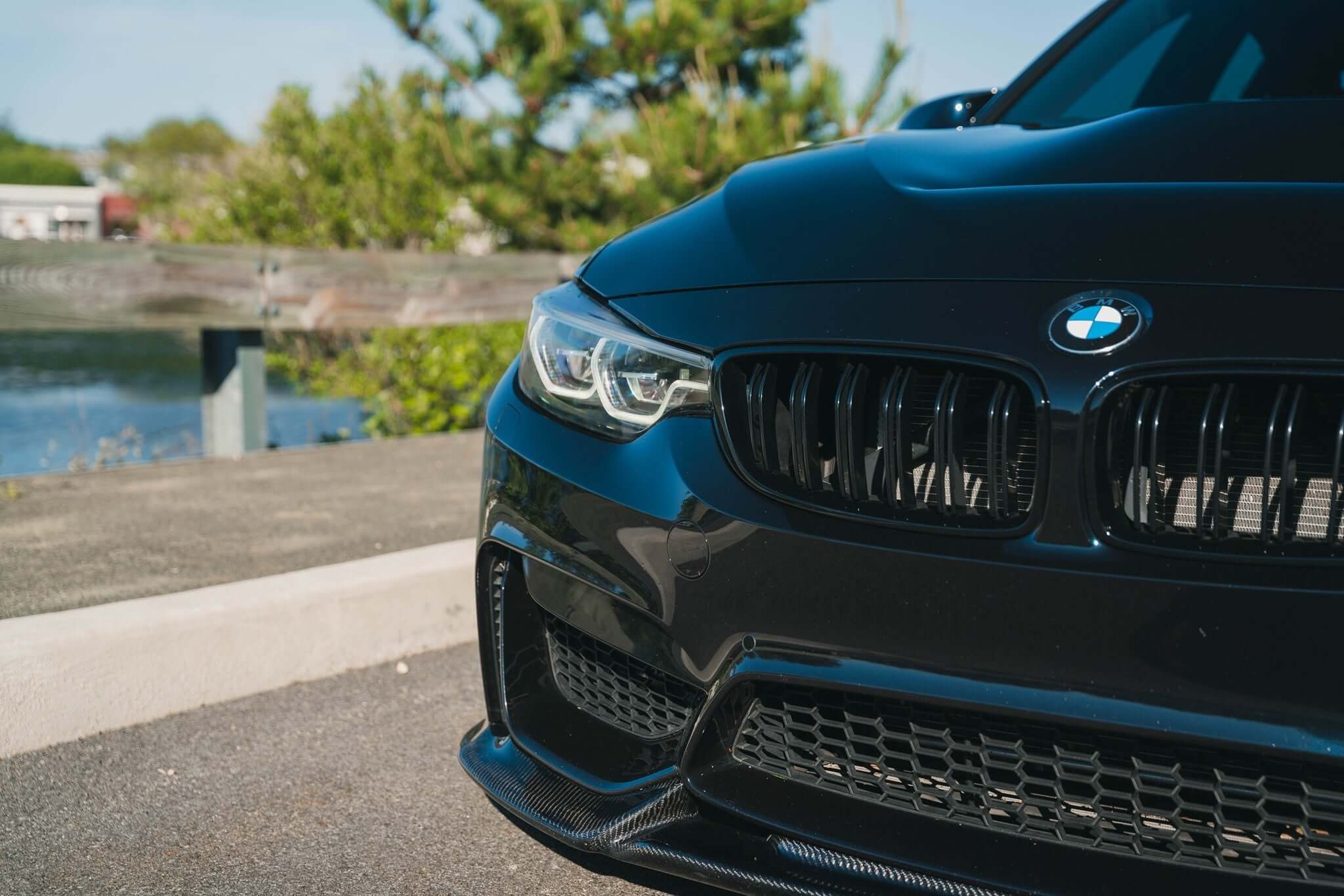 Varis style Carbon Fiber Front Lip - BMW F80 M3 & F82 / F83 M4.