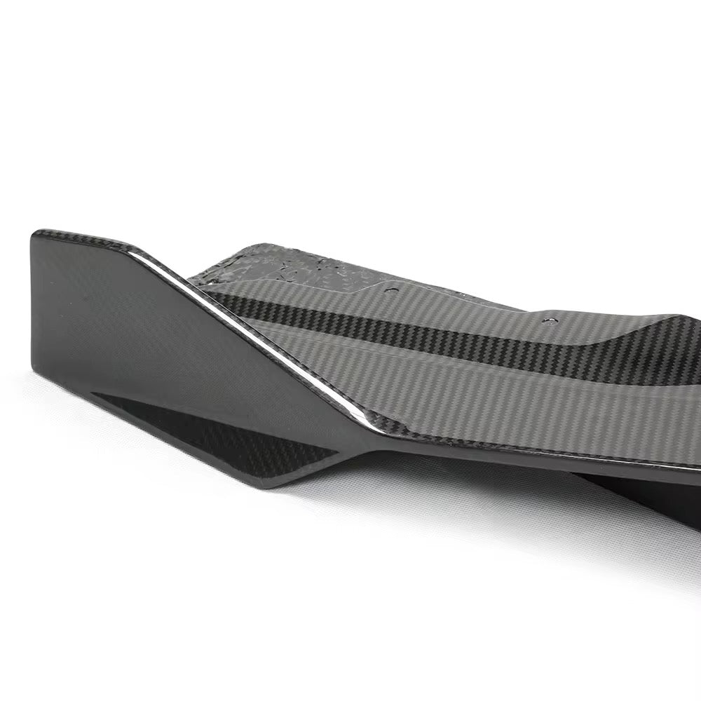 V Style Carbon Fiber Rear Diffuser w/ undertray diffuser - BMW G87.