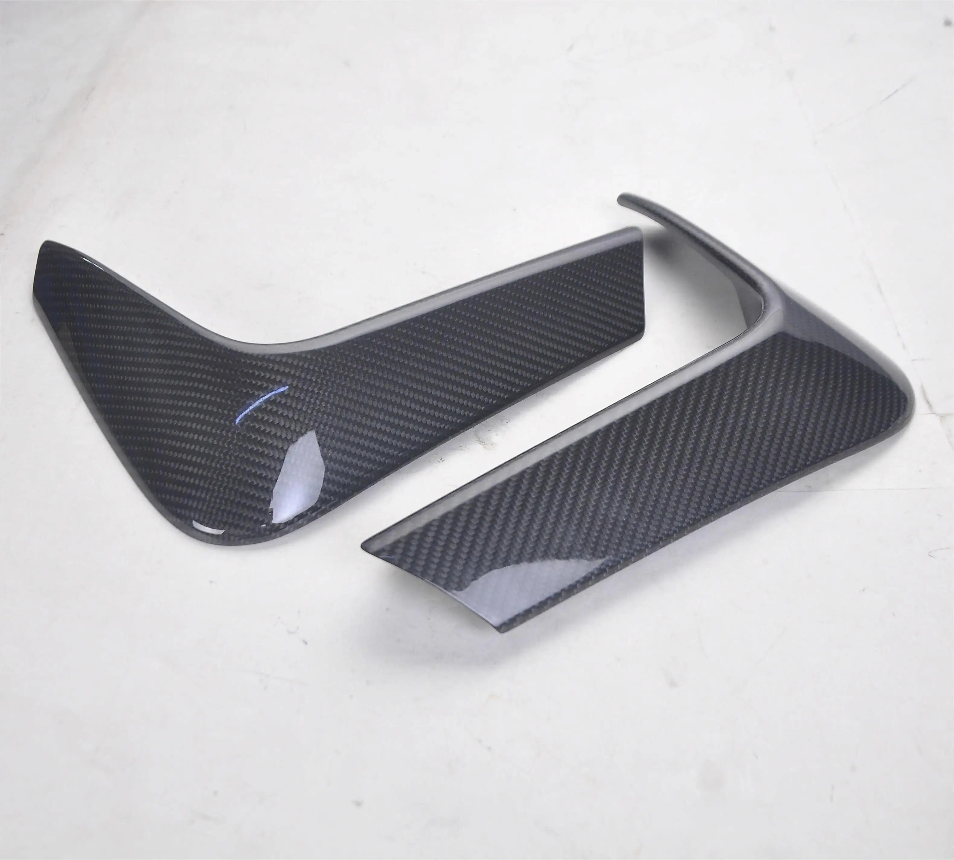 Carbon Fiber Rear Bumper Air Canards Splitter Apron - BMW F80 M3 / BMW F82 & F83 M4.