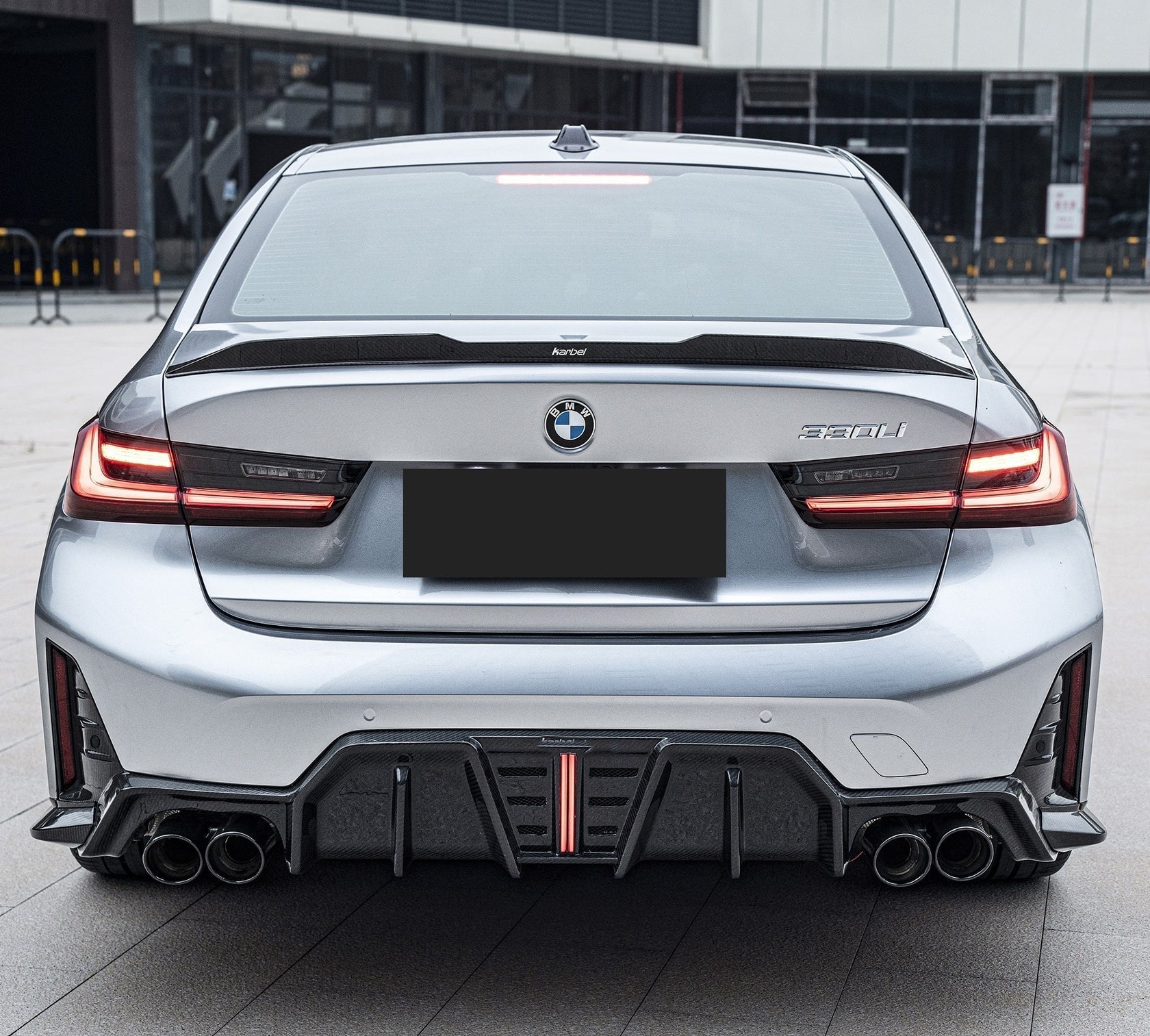 Dry Carbon Fiber Rear Diffuser w/ LED - BMW G20 / G21 LCI 2023+.