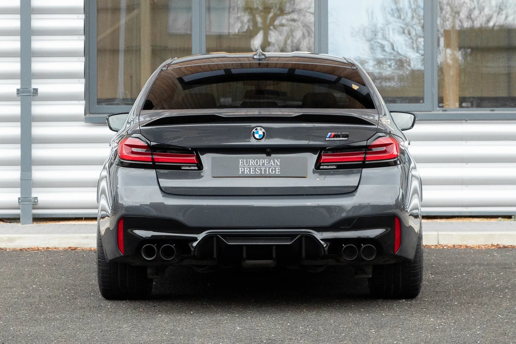 CS Style Gloss Black Spoiler - BMW G30 5-Series F90 M5.