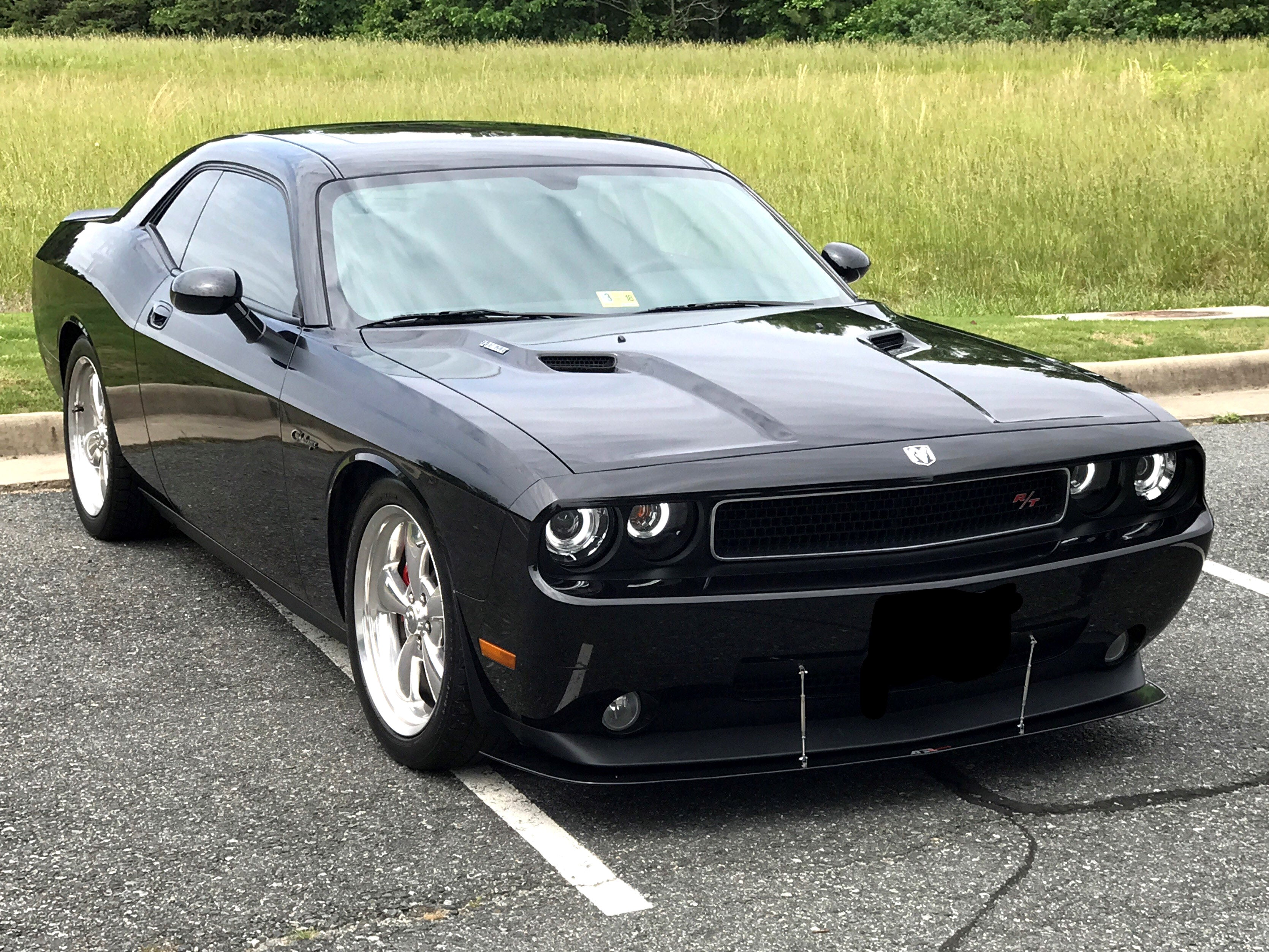 copy-of-dodge-challenger-rt-sxt-front-wind-splitter-2008-2010