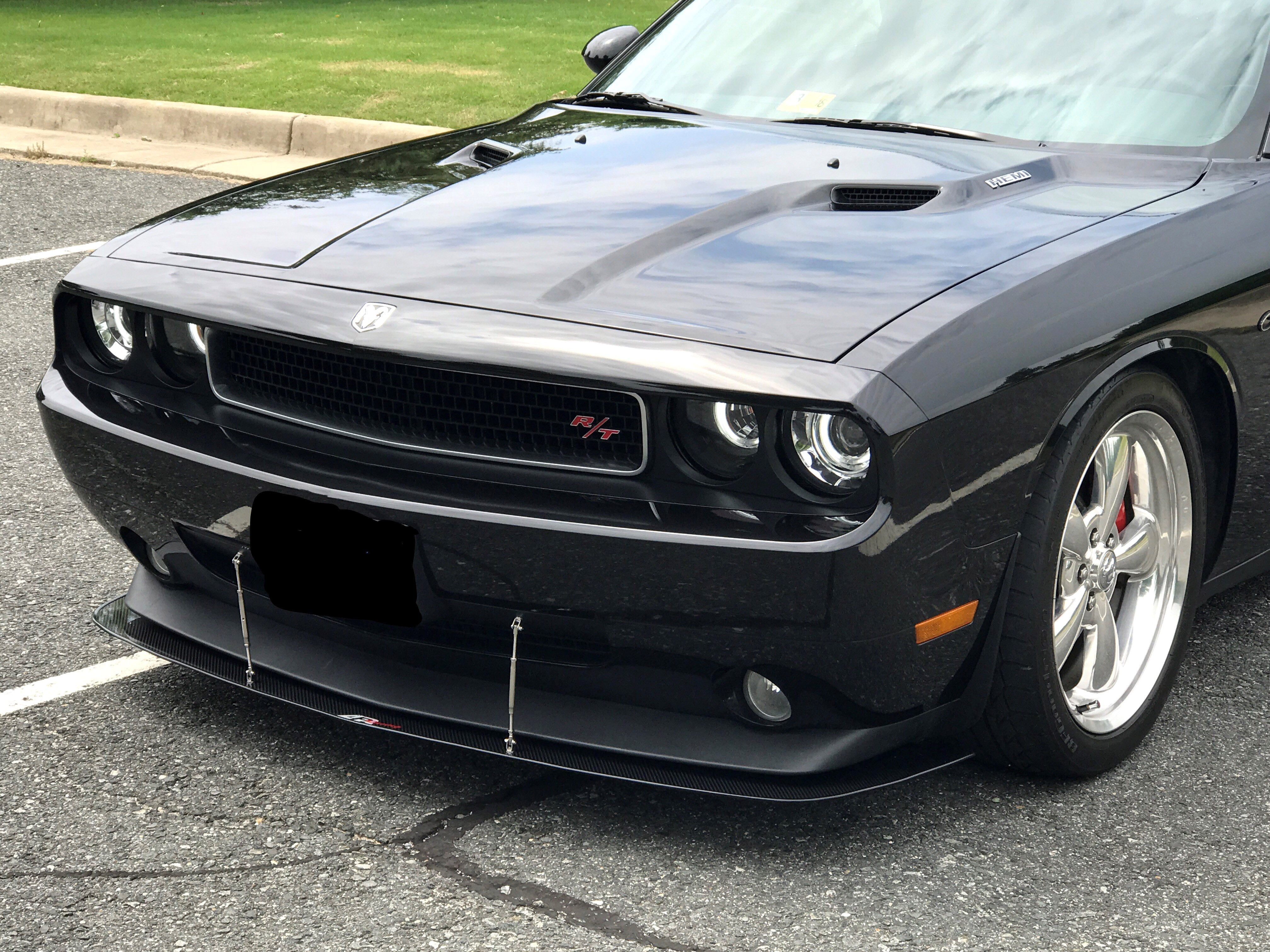 copy-of-dodge-challenger-rt-sxt-front-wind-splitter-2008-2010
