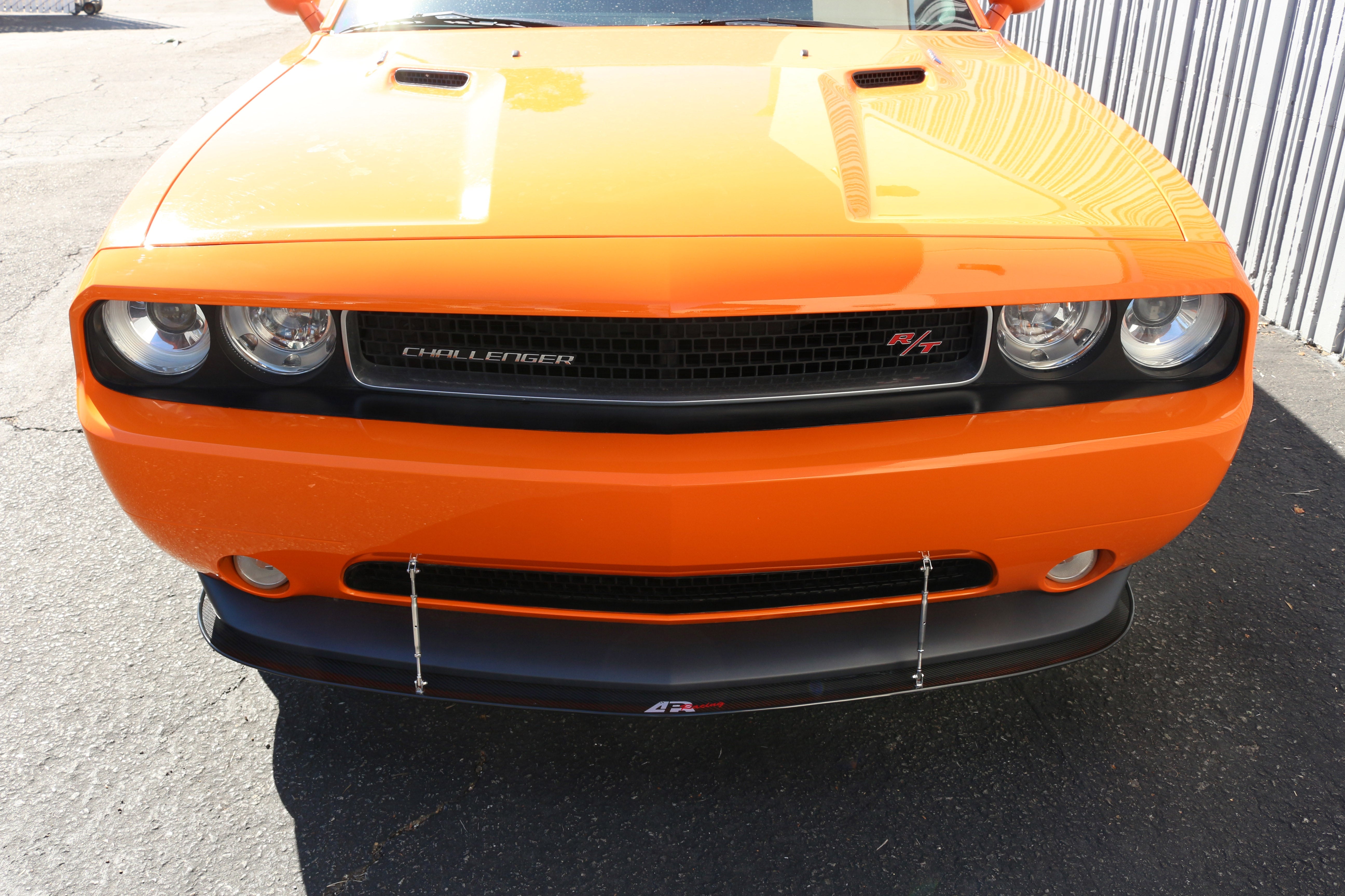 dodge-challenger-rt-sxt-front-wind-splitter-2011-2014