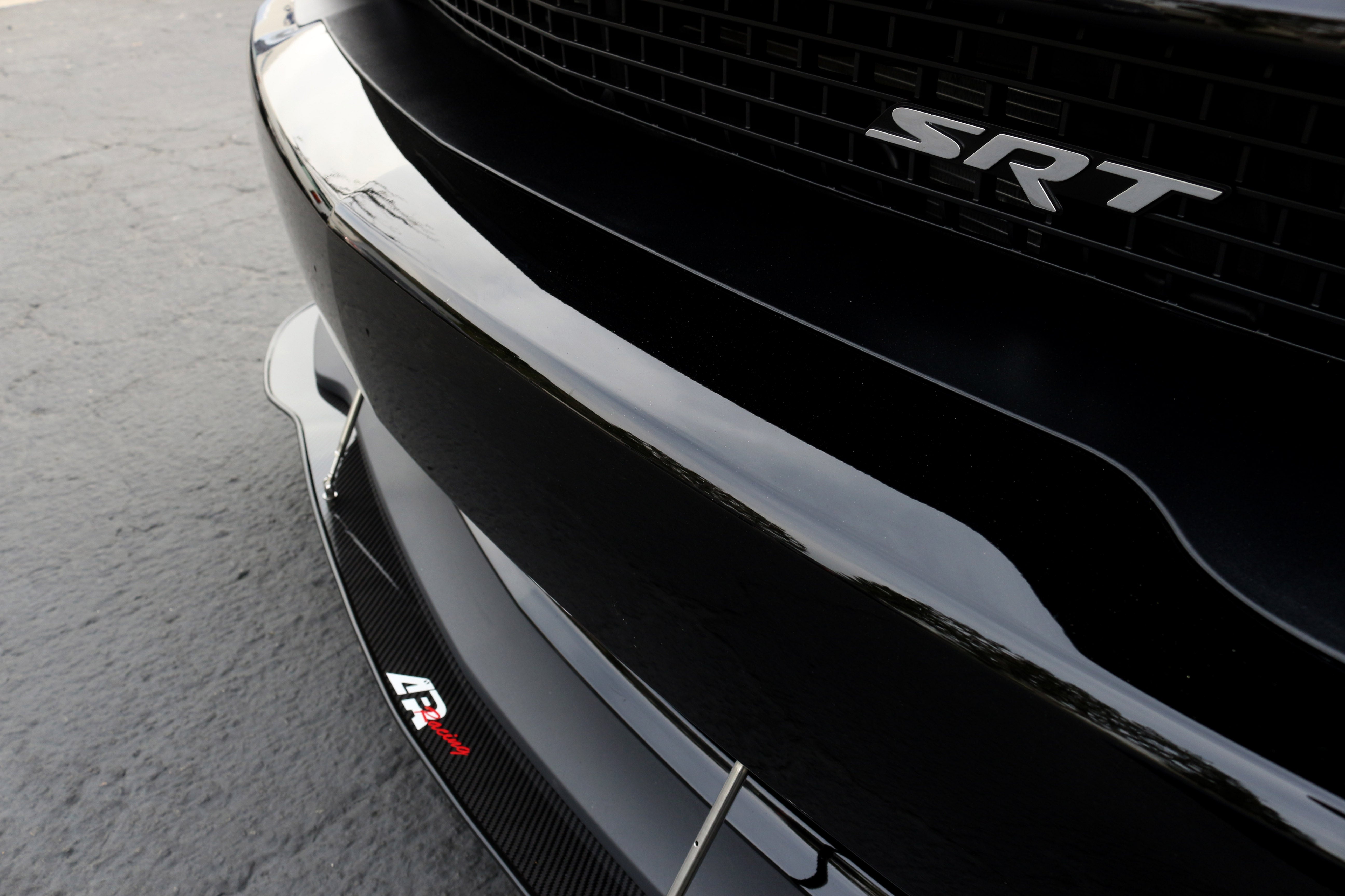 dodge-challenger-hellcat-front-wind-splitter-2015-2019