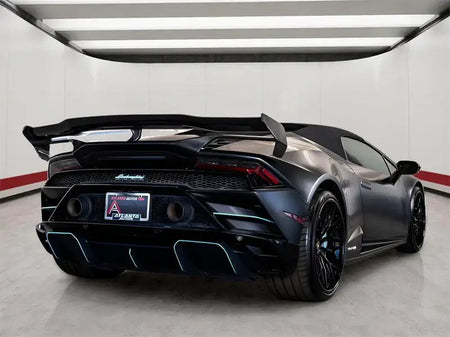 Carbon Fiber STO Wing With Base Panel - Lamborghini Huracan.