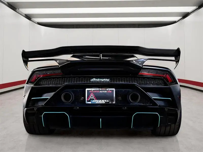 Carbon Fiber STO Wing With Base Panel - Lamborghini Huracan.