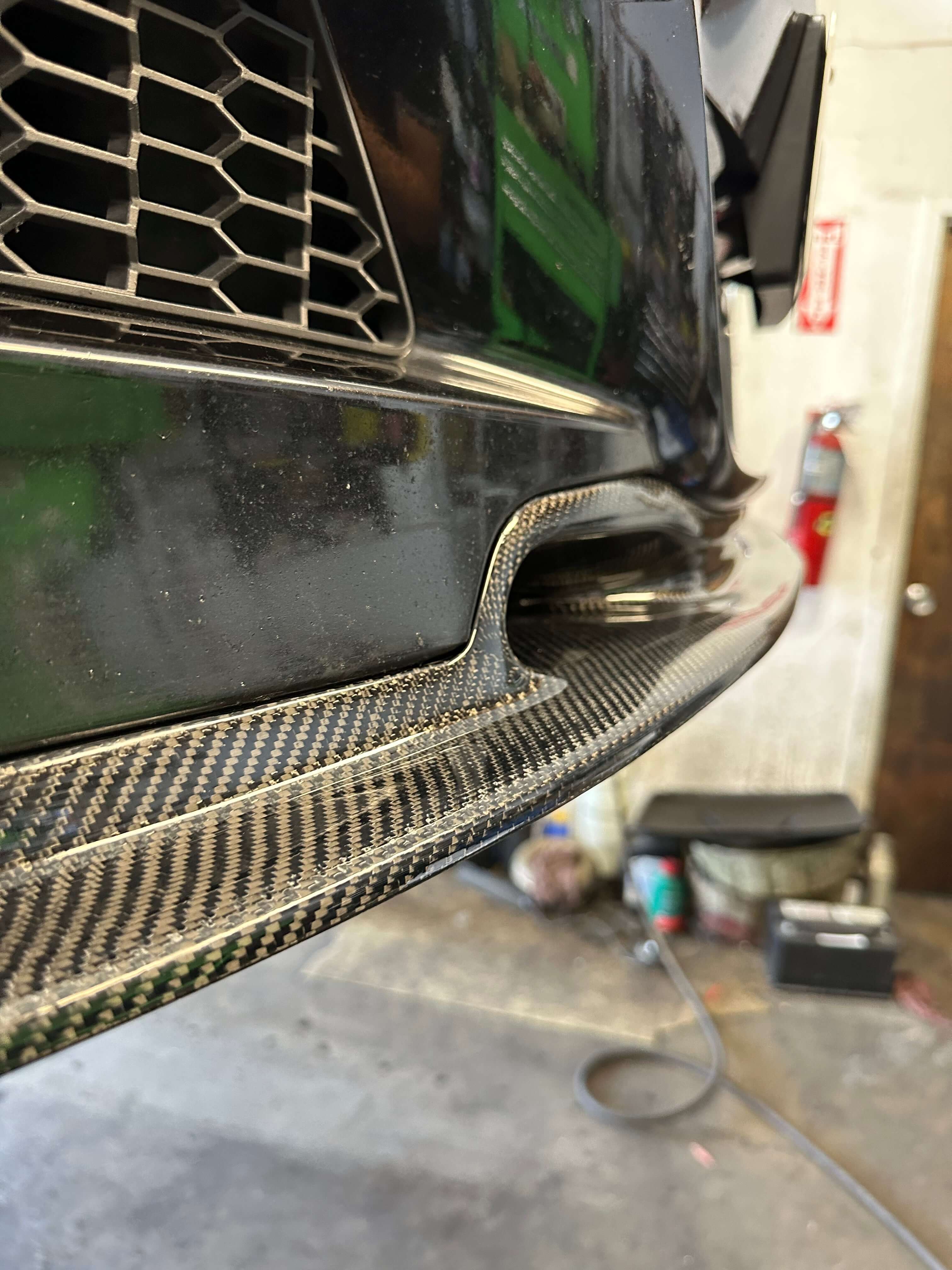 Carbon Fiber M Sport Front Bumper Lip for BMW F30 3 Series 2012-2019 V style.