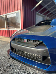 Carbon Fiber VS-Style Front Splitter - Nissan R35 GTR.