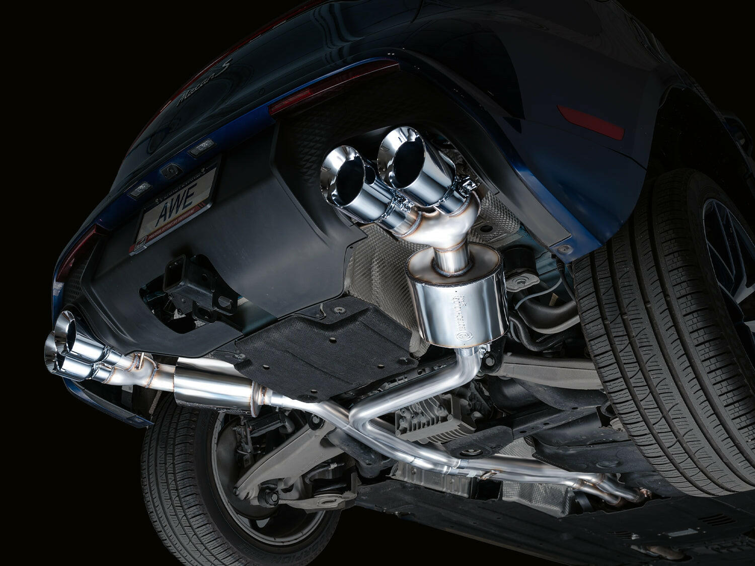 AWE Exhaust Suite for 2022+ Porsche Macan 2.9TT.