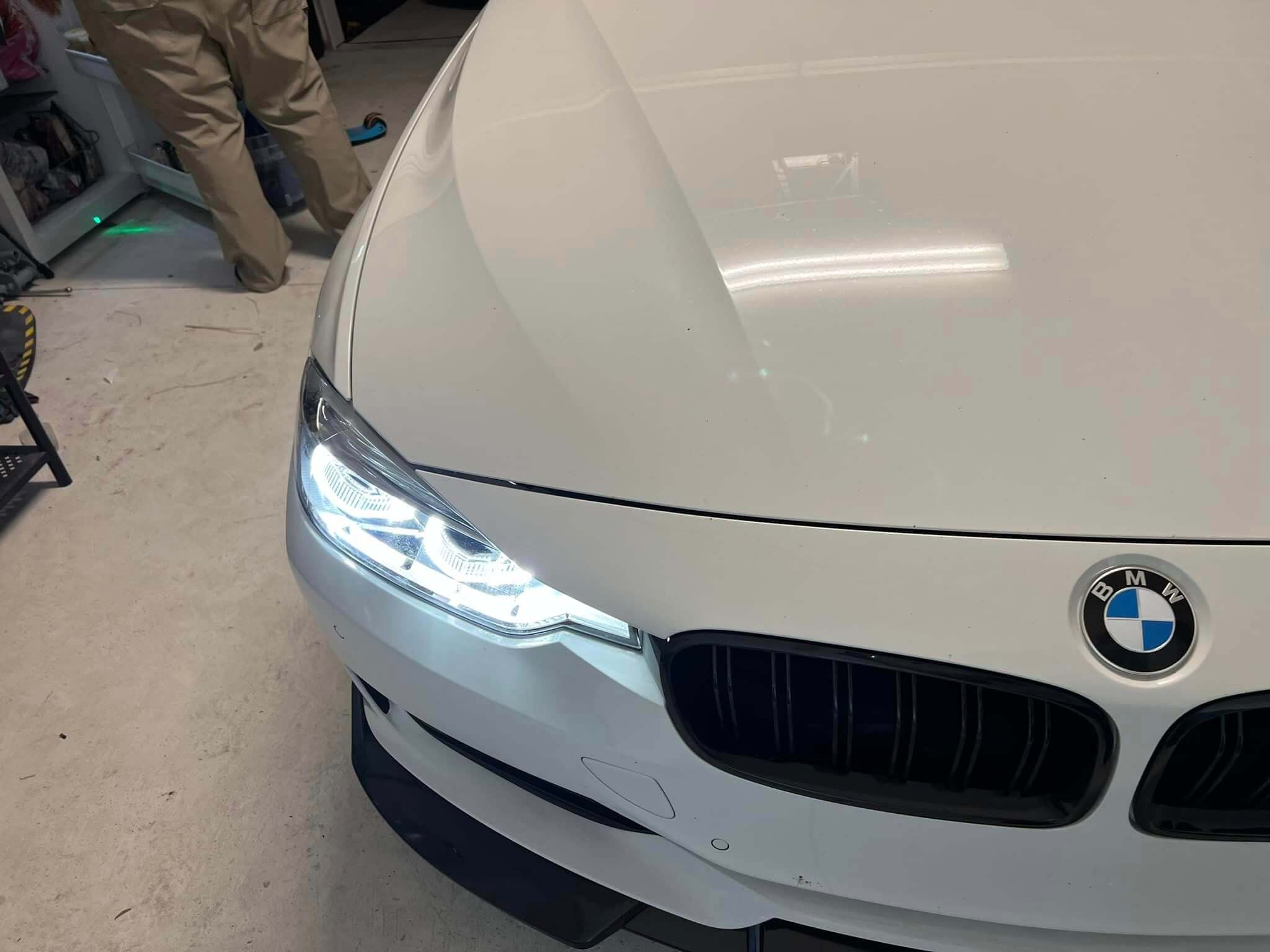 LCI LED Headlights - BMW F30 3 Series.