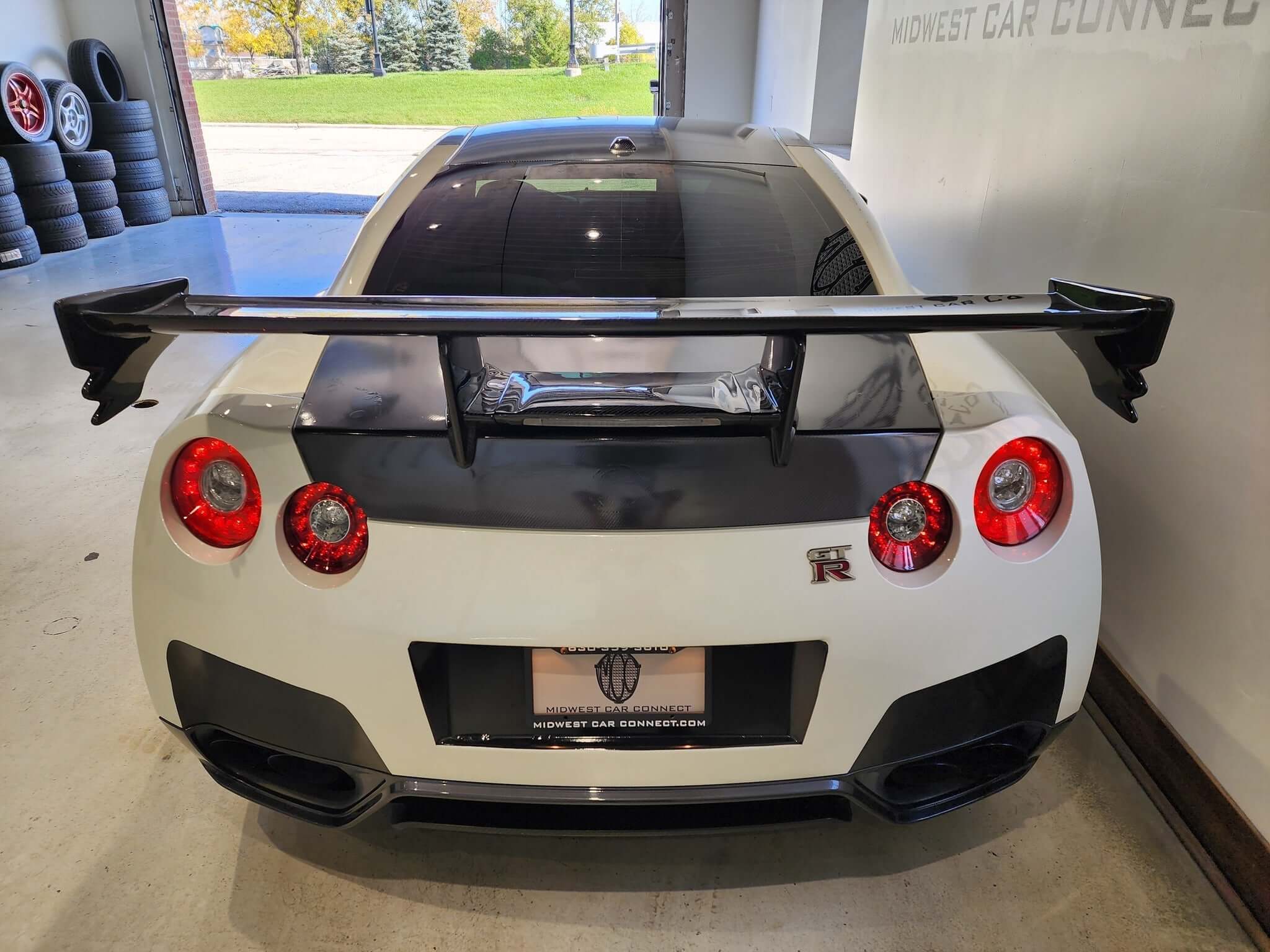 Carbon Fiber Rear Spoiler Wing N-Style - Nissan GTR R35.