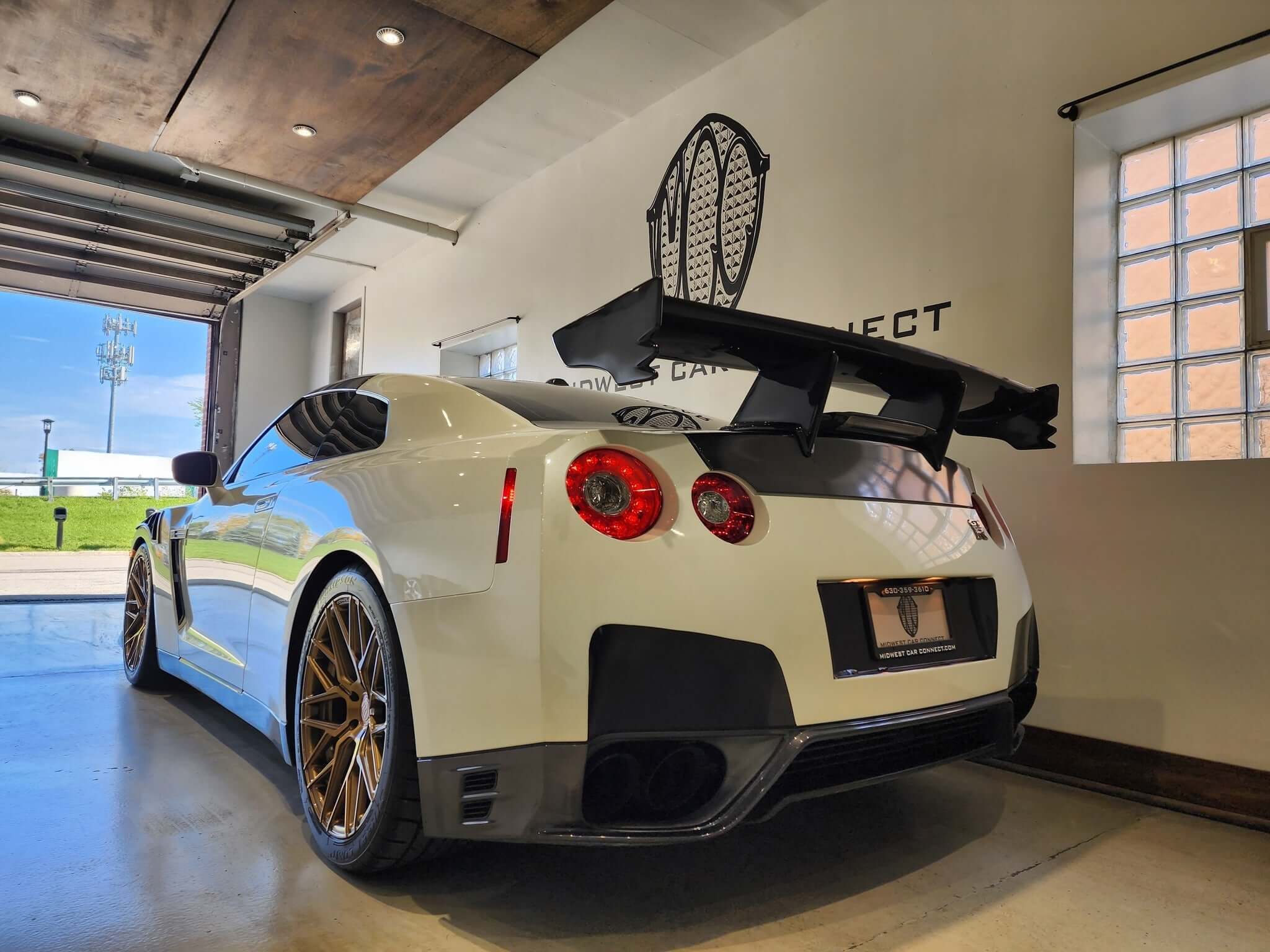 Carbon Fiber Rear Spoiler Wing N-Style - Nissan GTR R35.