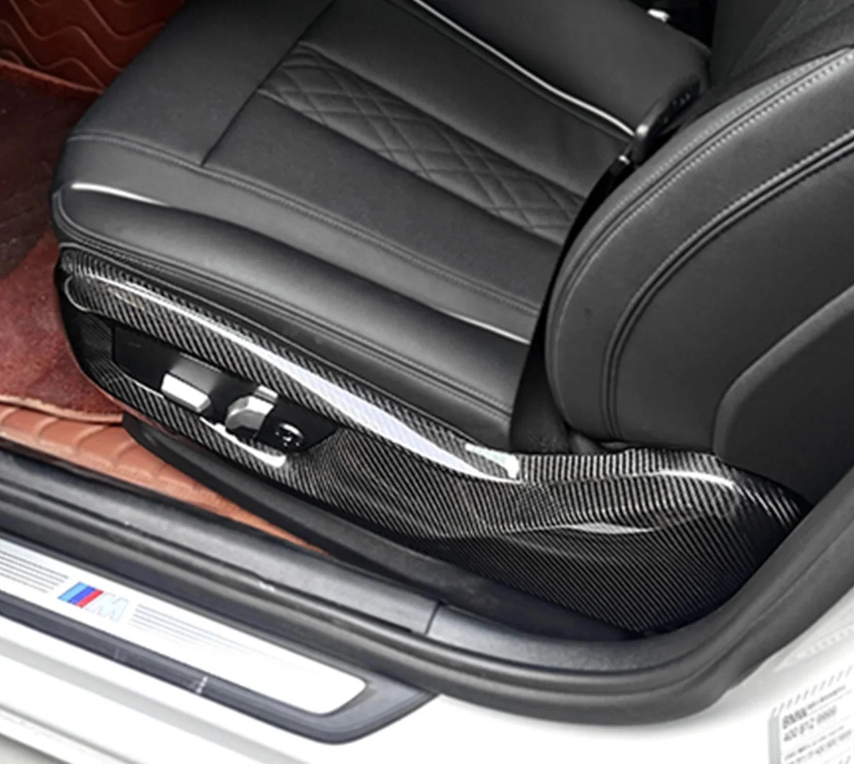 Carbon Fiber Side Seat Cover - BMW F90 M5 / G30 M5.