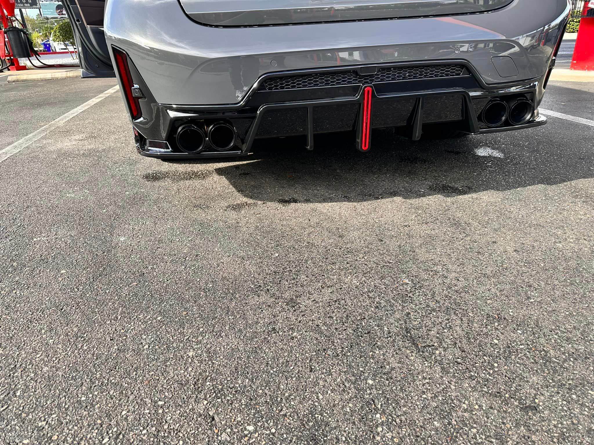 Carbon Fiber Diffuser W/ BrakeLight - BMW G20 3 Series LCI.