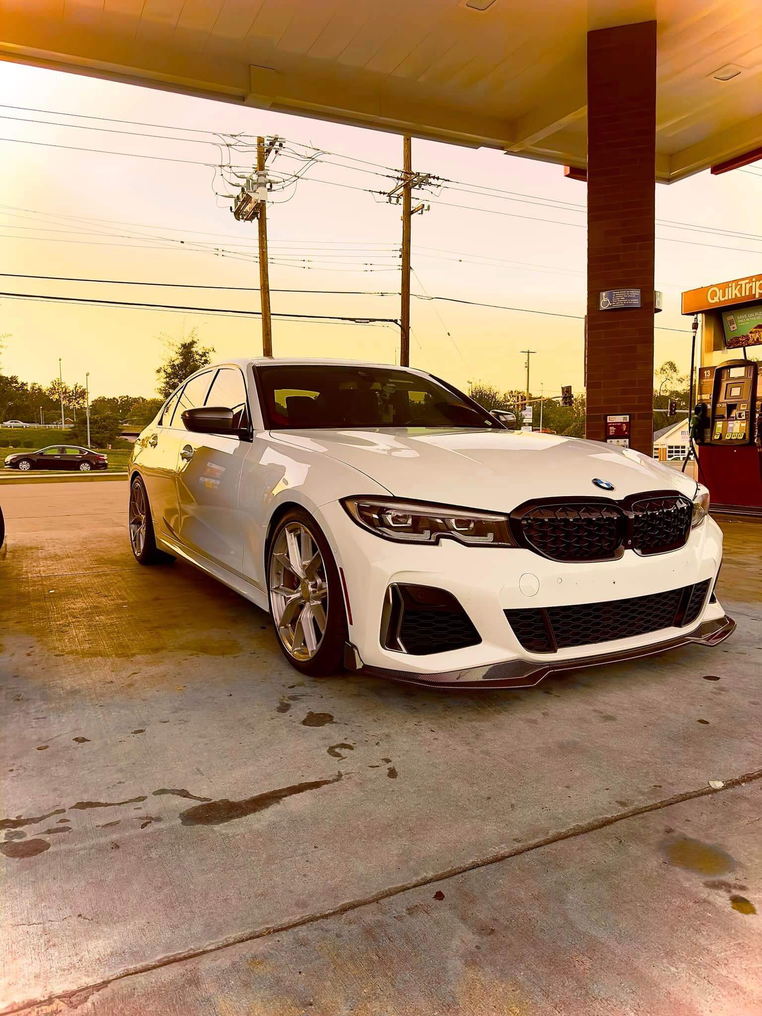 3D Style Carbon Fiber Front Lip - BMW G20 / G28 3 Series.
