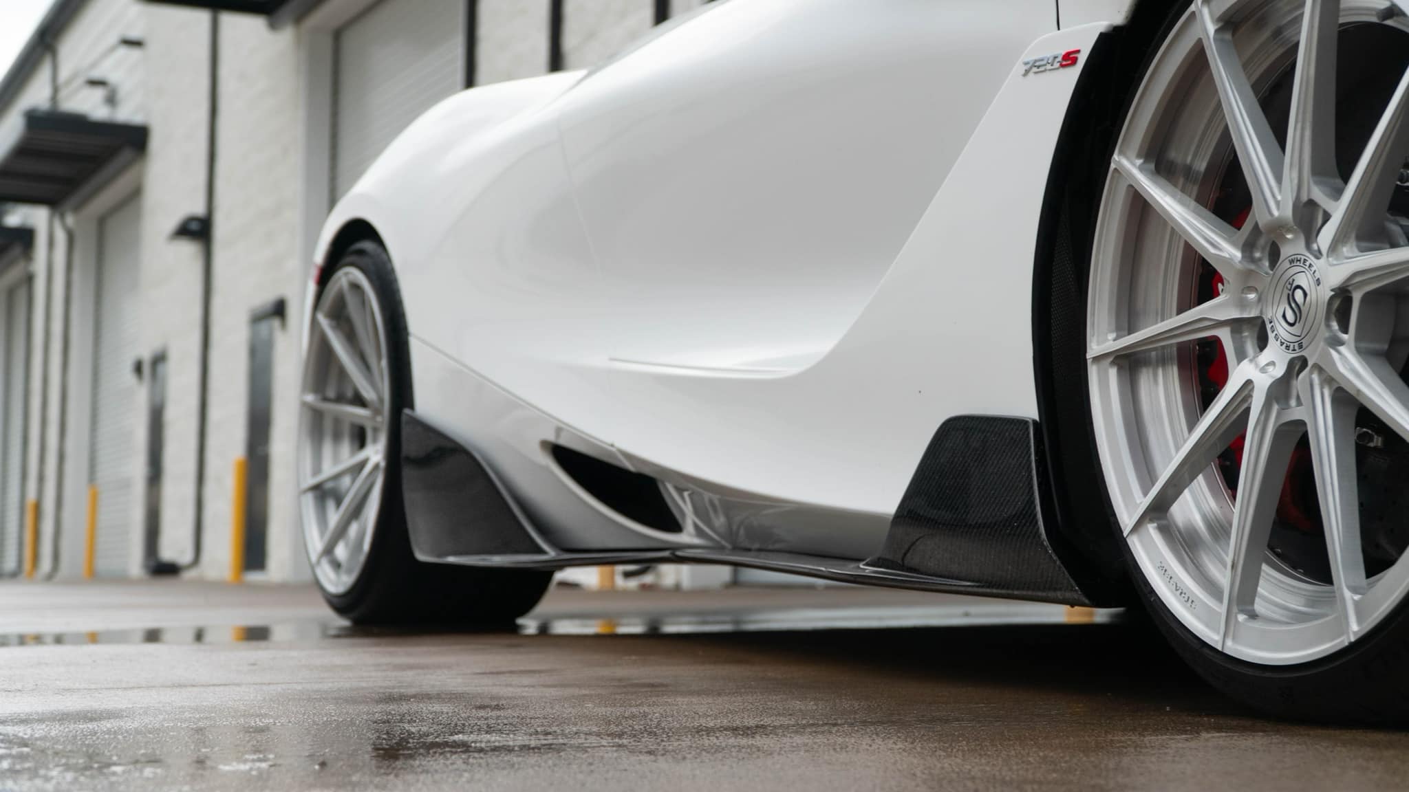 Carbon Fiber Side Skirt Extension - McLaren 720S