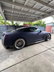 Carbon Fiber Side Skirts - Nissan R35 GTR.