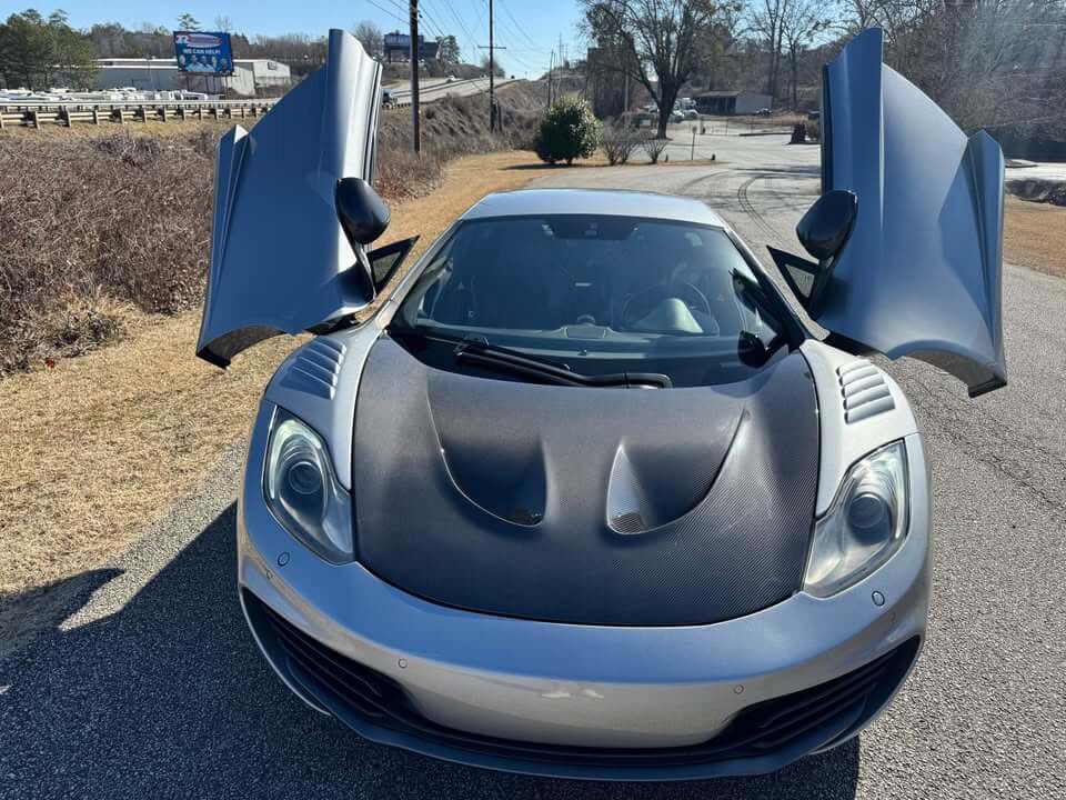 P1 Style Carbon Fiber Vented Hood Bonnet - McLaren 570s/570GT/540C/600LT.