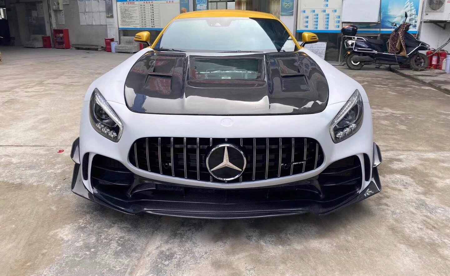 Carbon Fiber GTR Style Conversion Kit - Mercedes AMG GT/GTS.