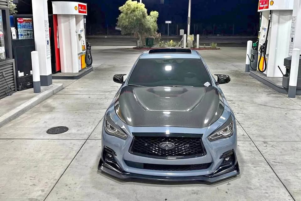 GTS Style Carbon Fiber Vented Engine Hood -  Infiniti Q50 14-21.