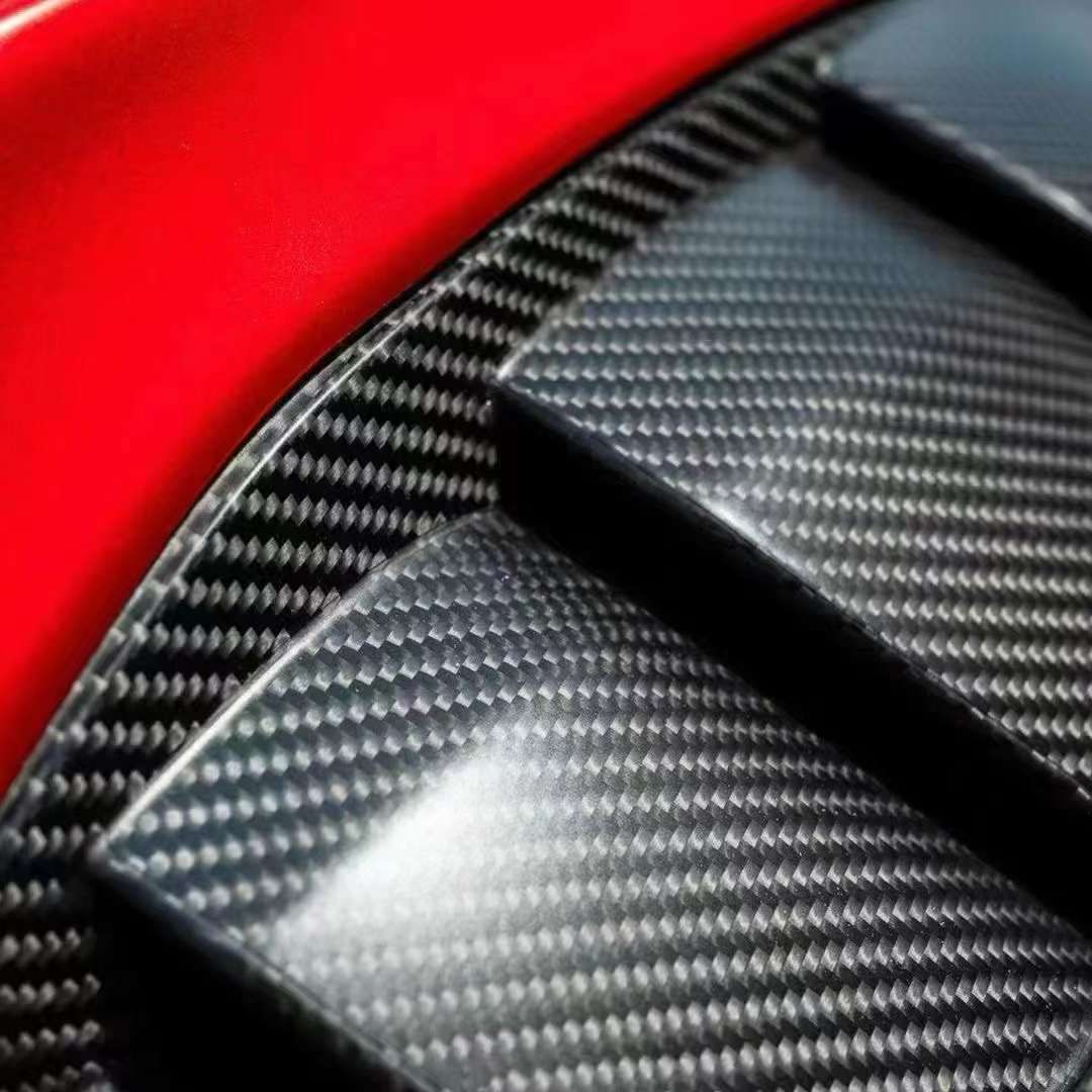 carbon-fiber-aerodynamic-body-kit-lamborghini-huracan-sto