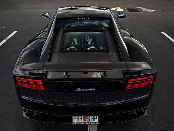 Carbon Fiber Trunk Rear Wing- Lamborghini Gallardo.