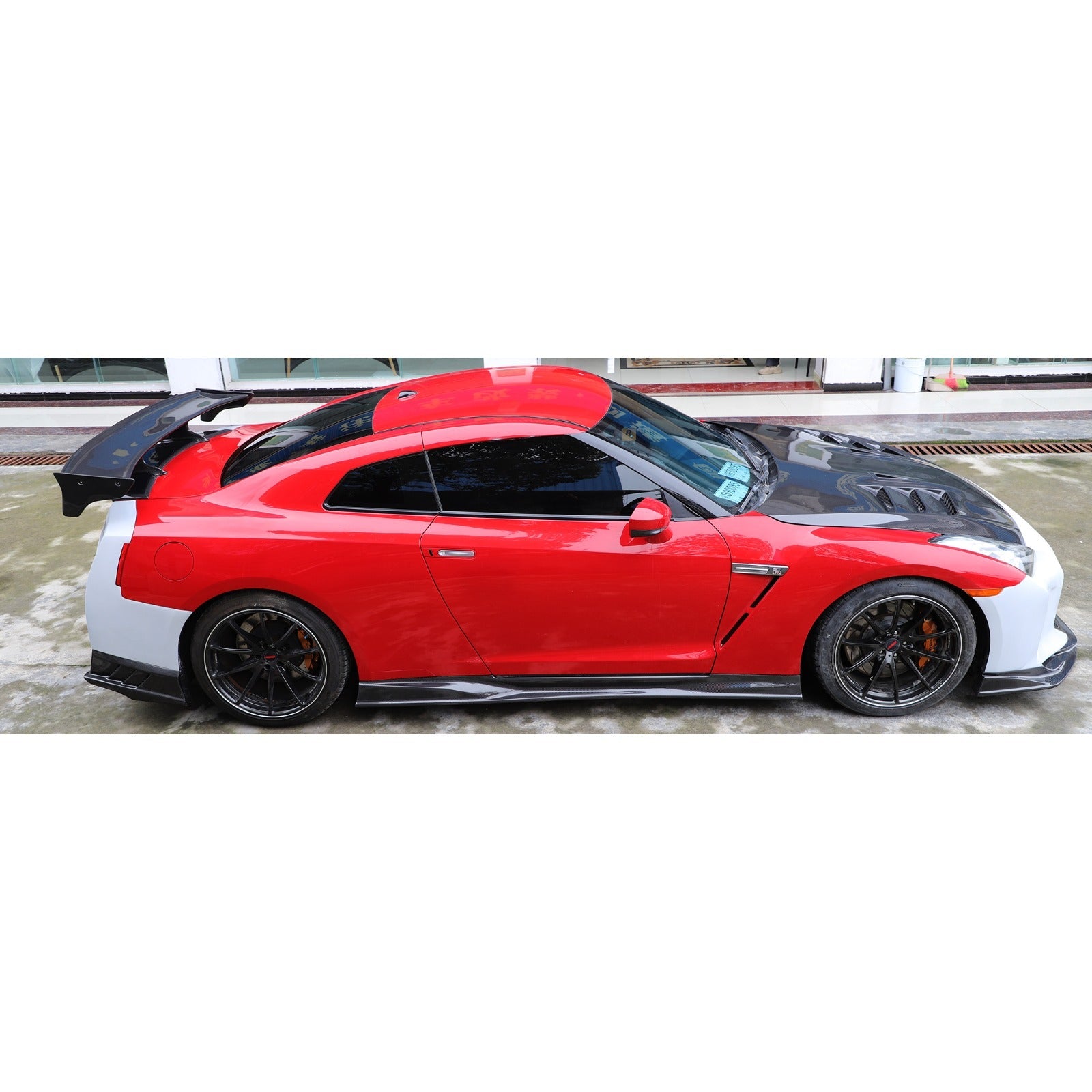 TS Style Full Carbon Body Aero Kit - Nissan GTR R35.