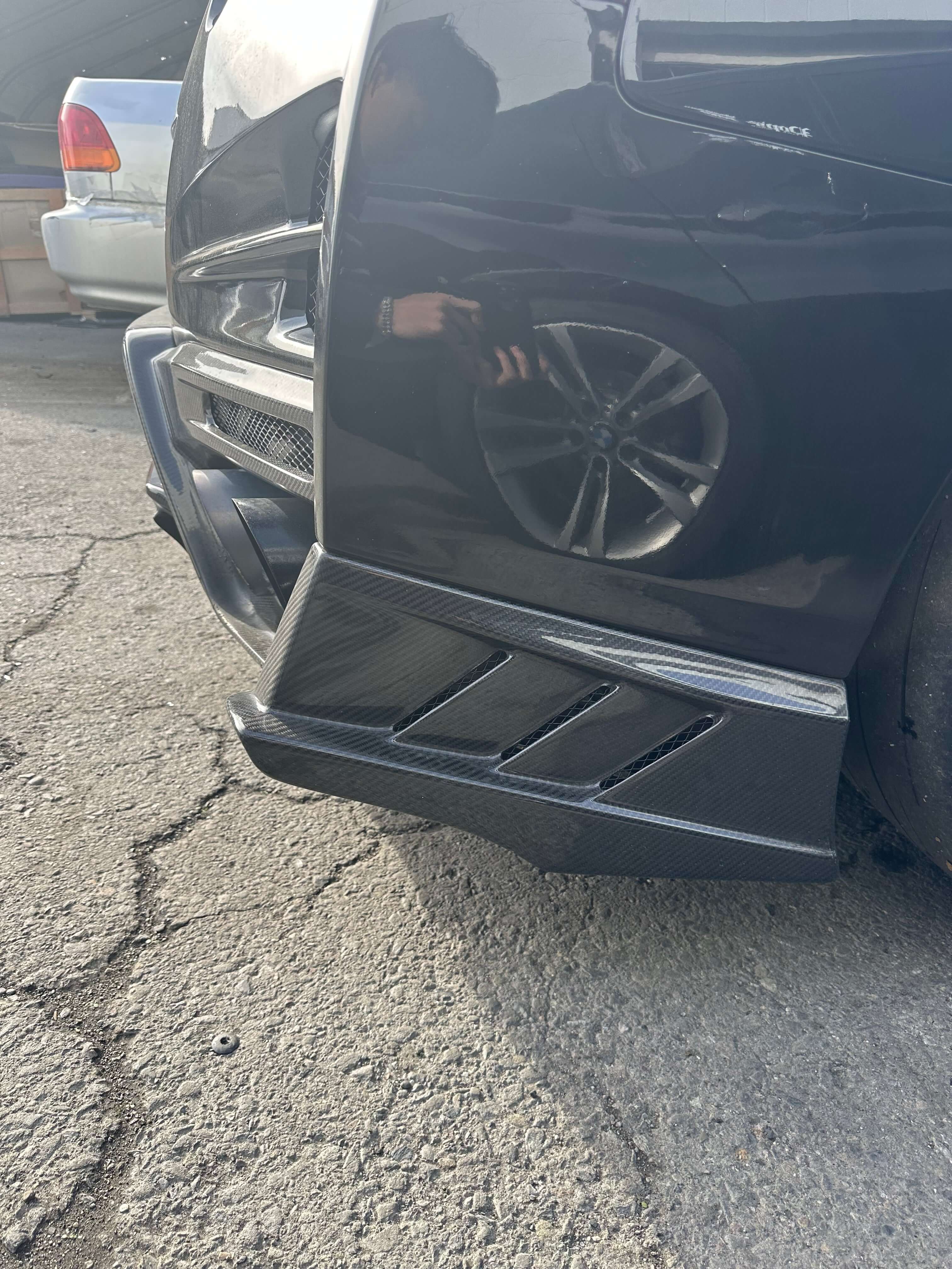 TS-Style Carbon Fiber Rear Diffuser W/BrakeLight - Nissan GTR R35.