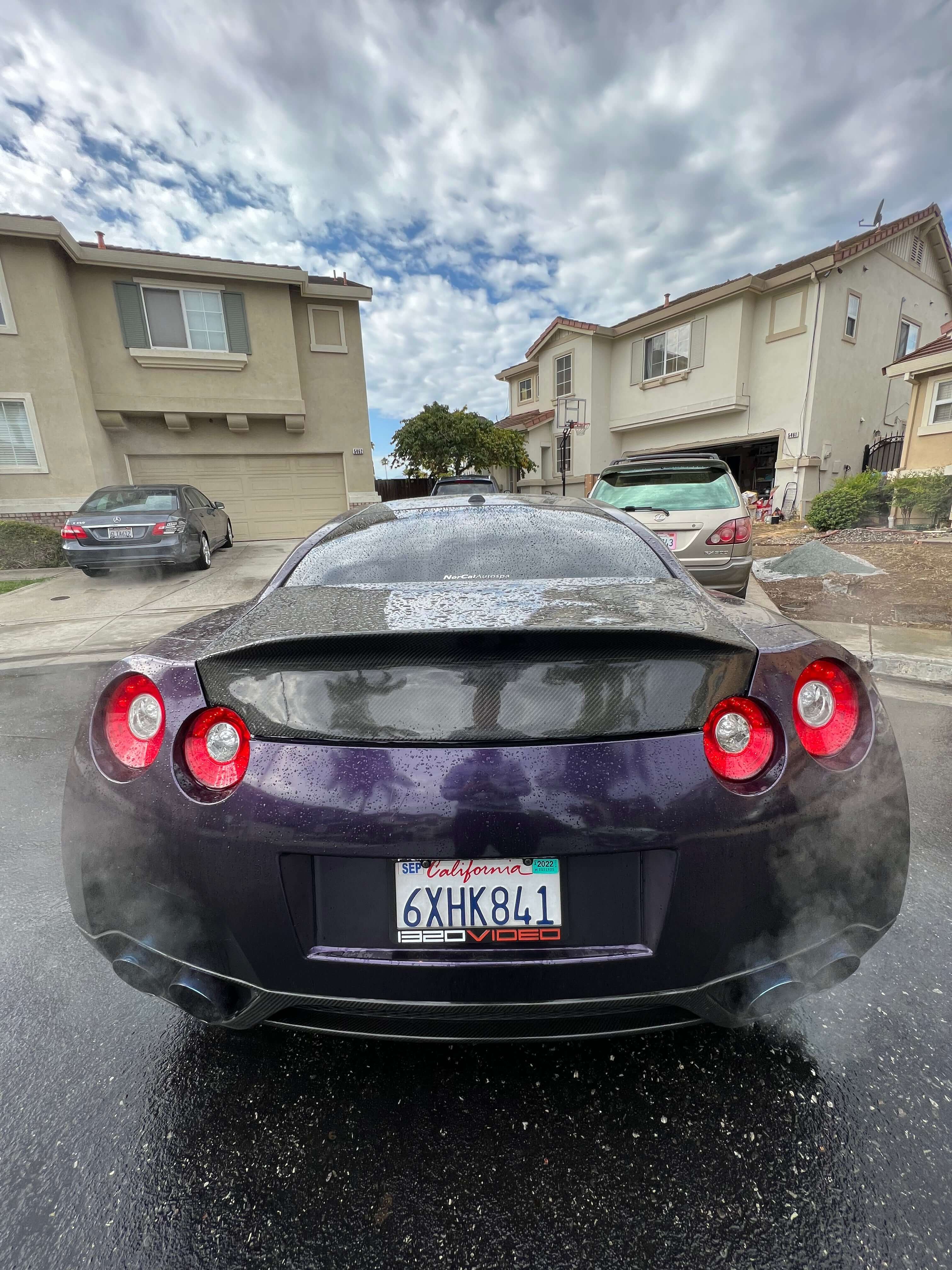Carbon Fiber Duckbill Trunk - Nissan GTR R35.