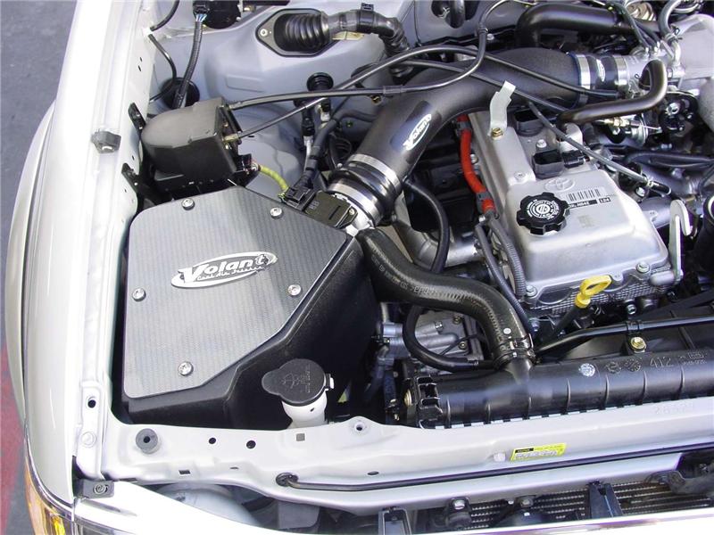 Volant 97-00 Toyota 4Runner/97-04 Tacoma 2.7 L4 Pro5 Closed Box Air Intake System