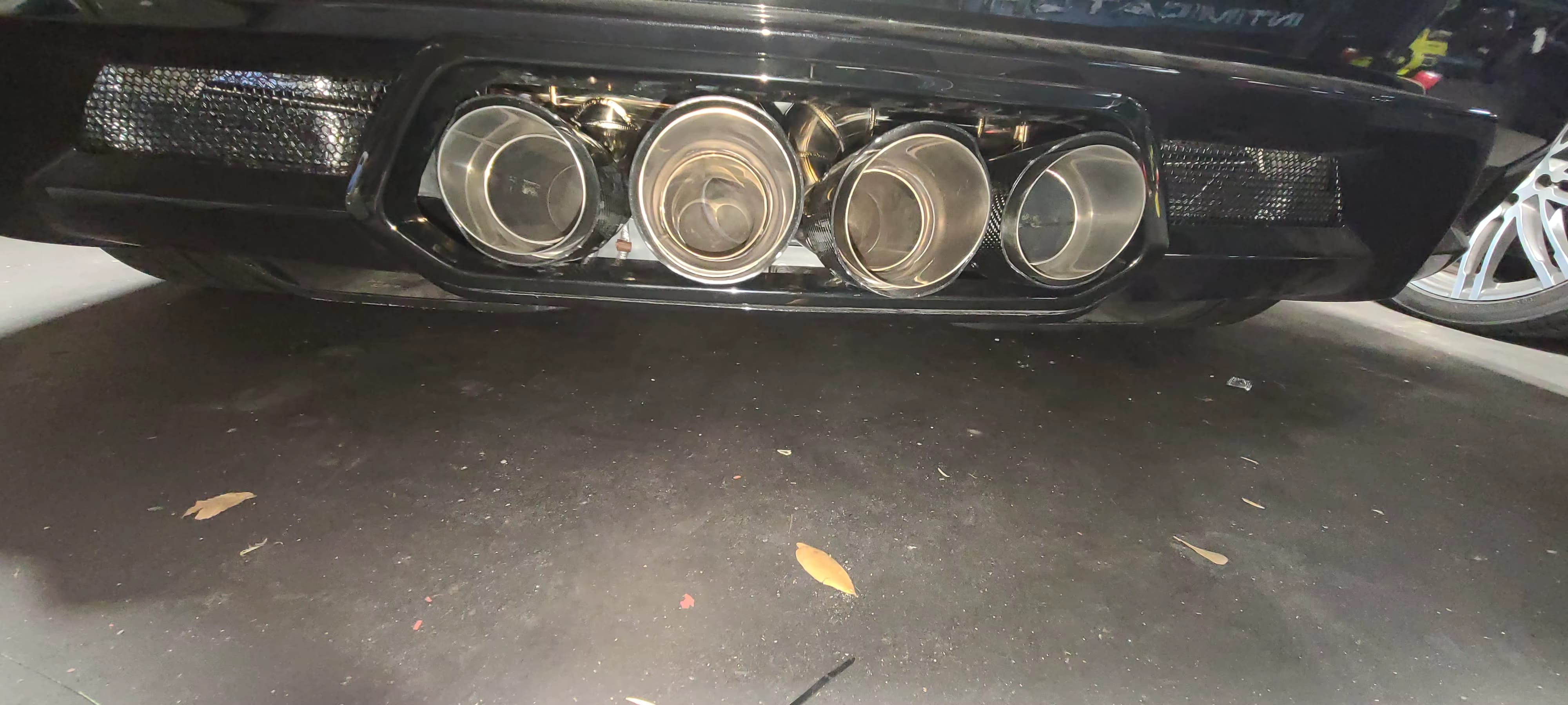 Performance Full straight pipe catback Exhaust - Chevrolet corvette C8 Z06.
