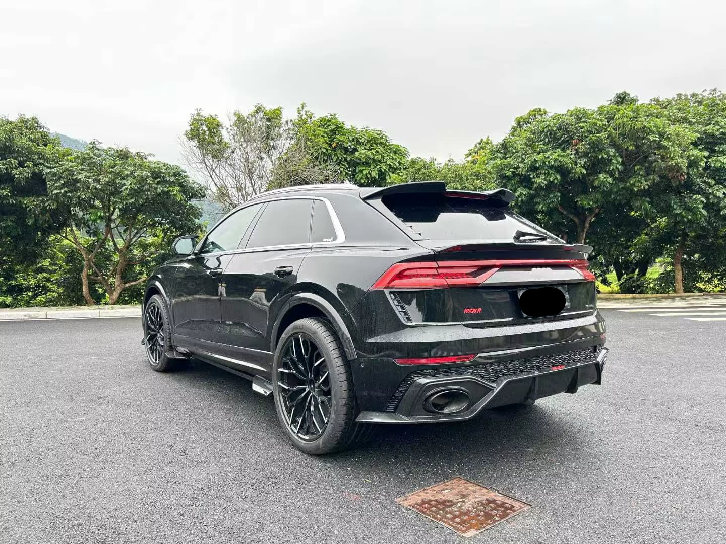 Carbon Fiber AB Aerodynamic Body Kit - Audi RSQ8.