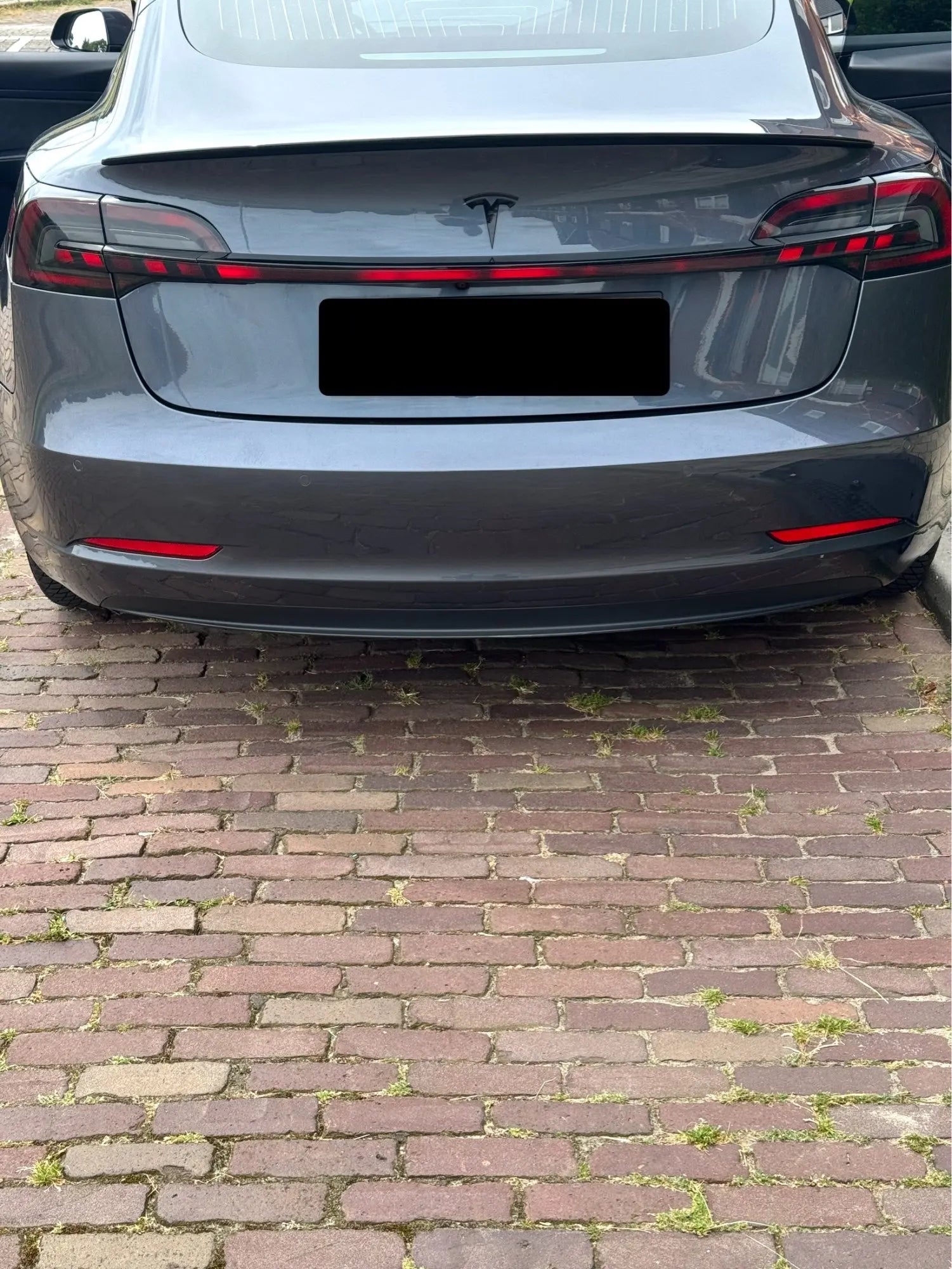 Full-Width Tail Light Dynamic Bar Taillight - Tesla Model Y & 3.