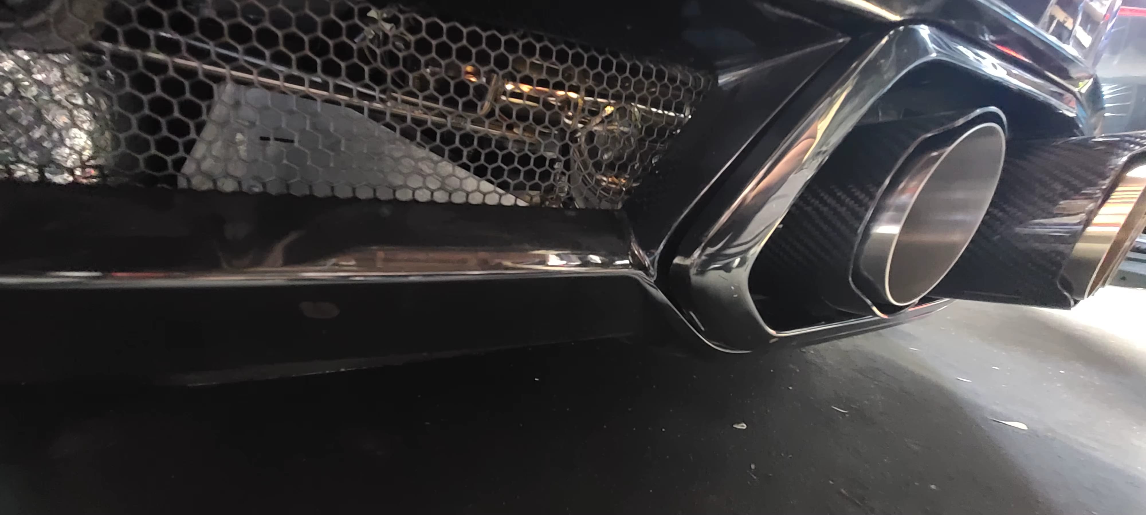 Performance Full straight pipe catback Exhaust - Chevrolet corvette C8 Z06.