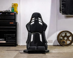Recaro Podium CFRP Passenger Seat.