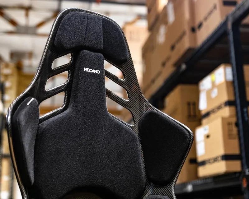 Recaro Podium CFRP Passenger Seat.