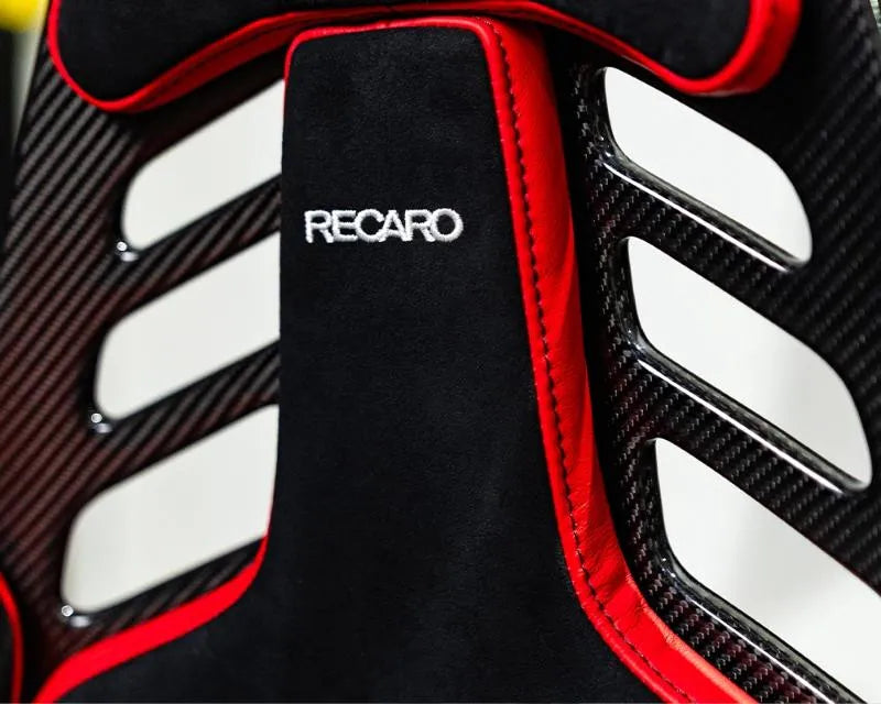 Recaro Podium CFRP Driver Seat.