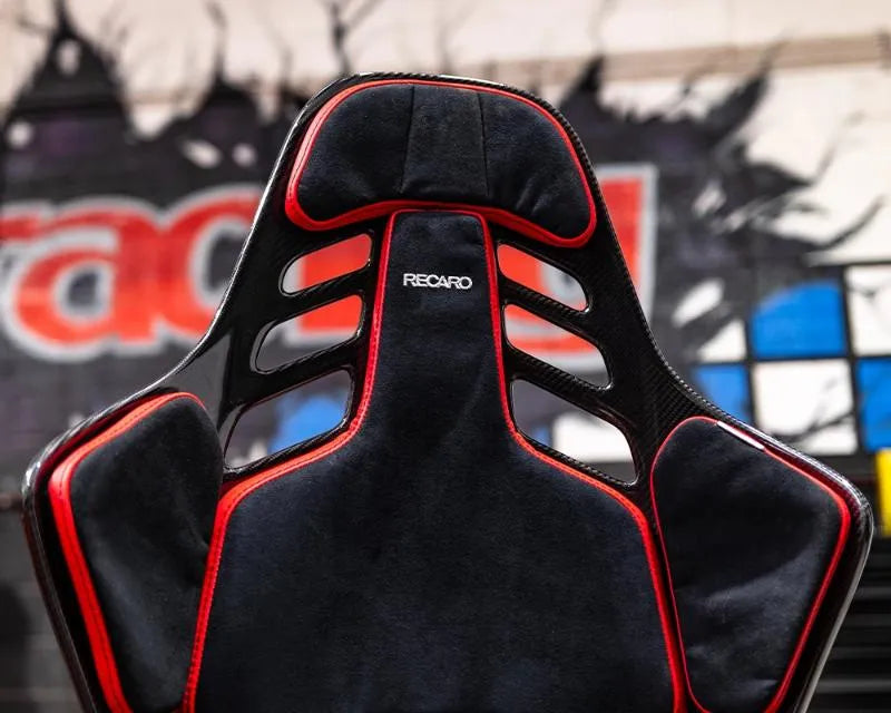 Recaro Podium CFRP Driver Seat.