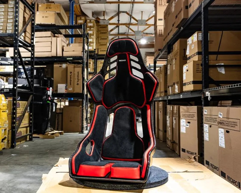 Recaro Podium CFRP Passenger Seat.