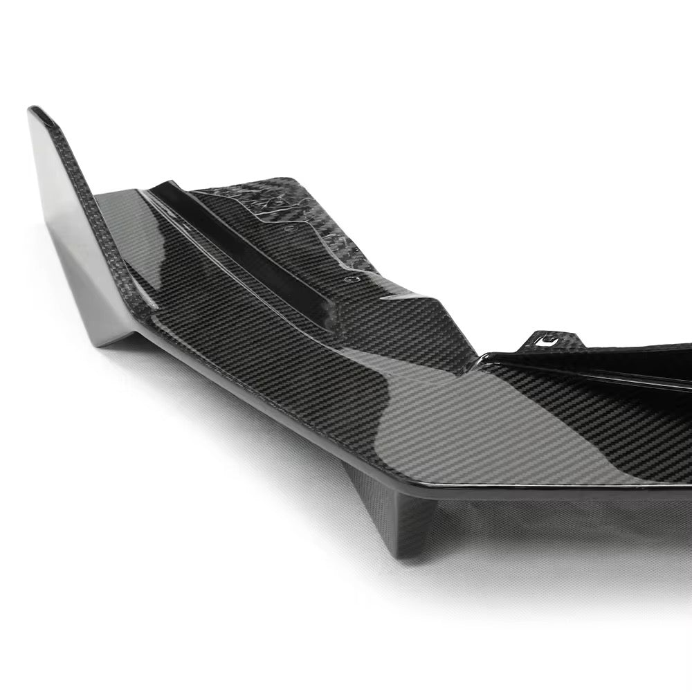 V Style Carbon Fiber Rear Diffuser w/ undertray diffuser - BMW G87.