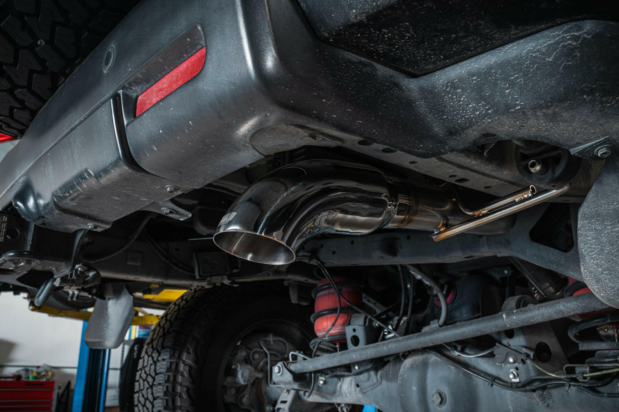 Bold Performance by REMARK - Toyota FJ Cruiser.
